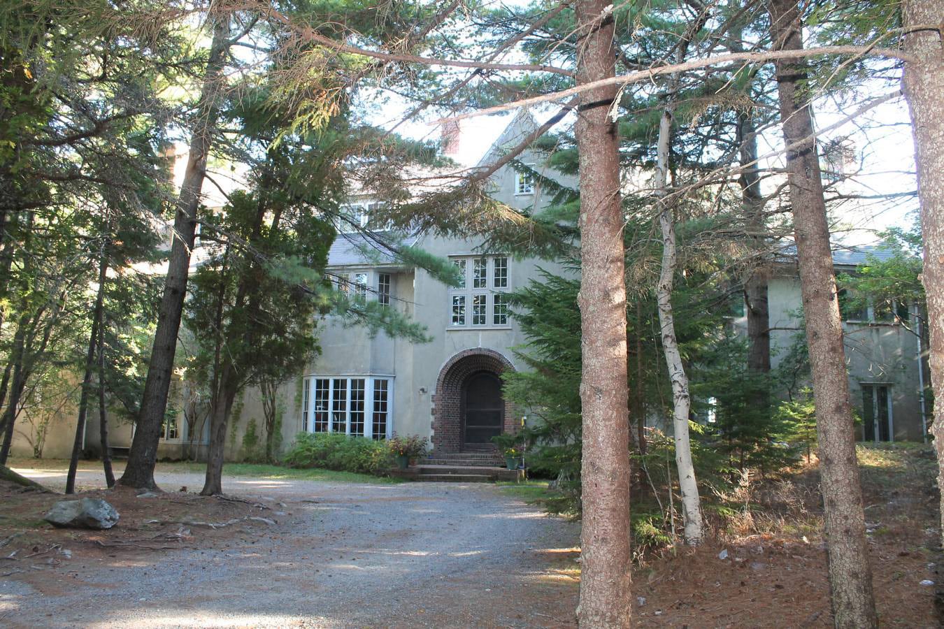 Sol’s Cliff Maine Island Properties